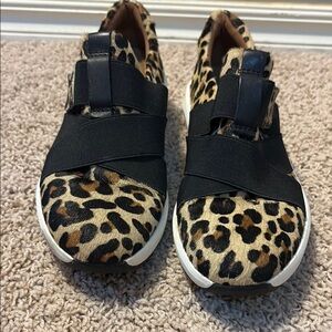 Clarks Brown and Black Athletic Shoes Slip-On Design